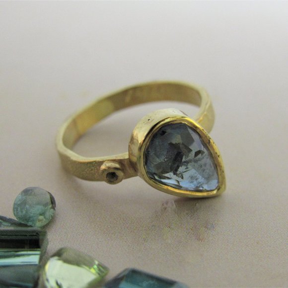 Engagement ring. - Picture 5 of 9